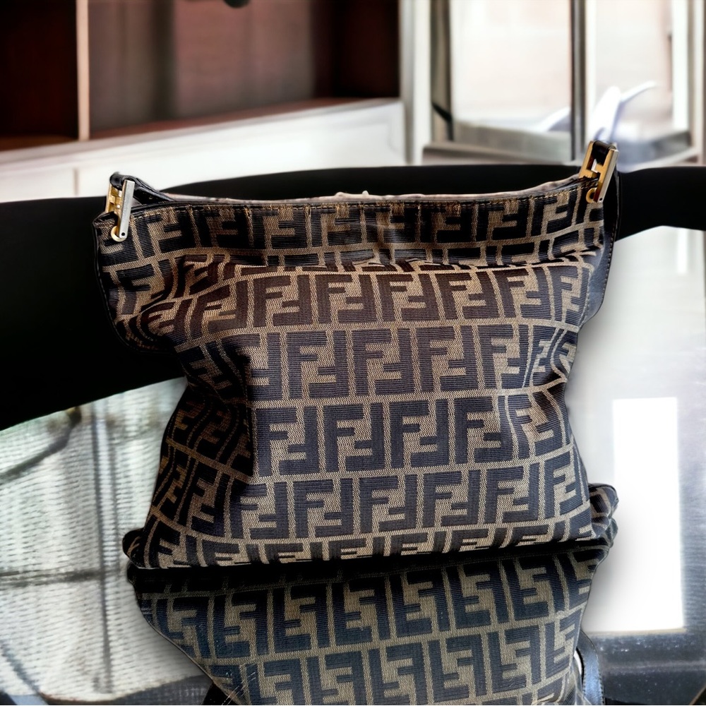 FENDI ZUCCA PRINT SHOULDER HOBO BAG TOTE LEATHER super clean - Picture 2 of 16
